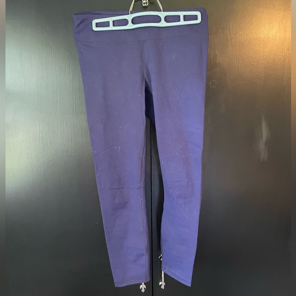 Fabletics Electric Purple Cropped Leggings